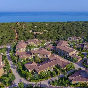Resort Is Serenas