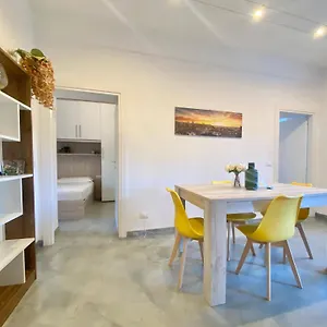 Appartement Casa Rosa- Nel Con Posto Auto, Zona Tranquilla,wifi Gratuito,aria Condizionata 