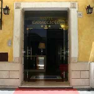 Caracciolo Ξενοδοχείο