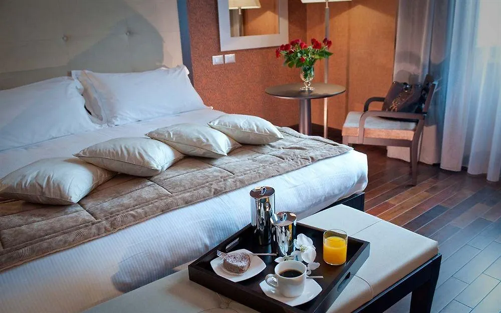 Hotel c-hotels Fiume Rome