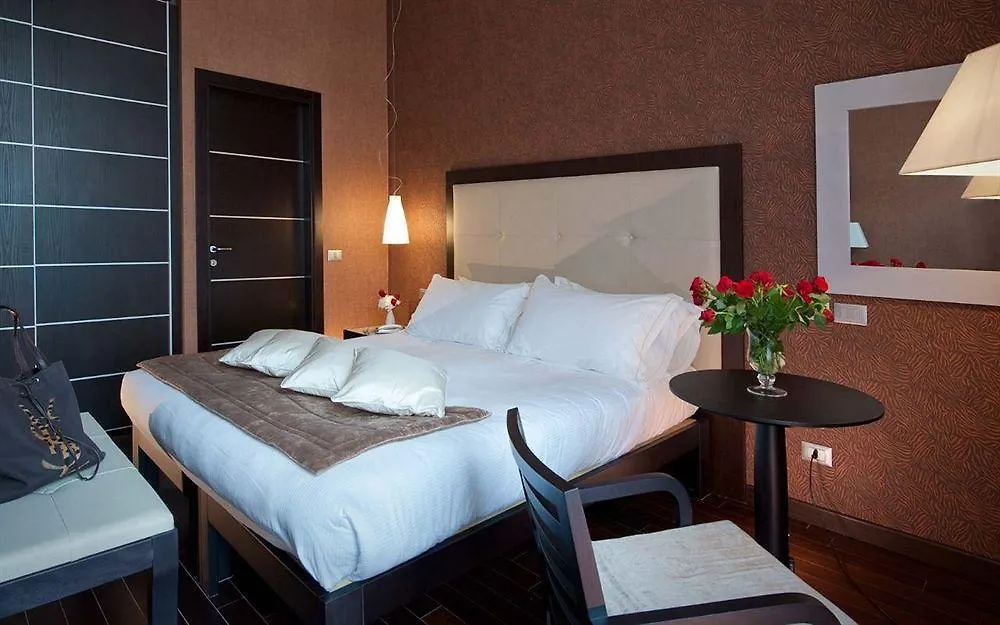 Hotel C-Hotels Fiume Rome