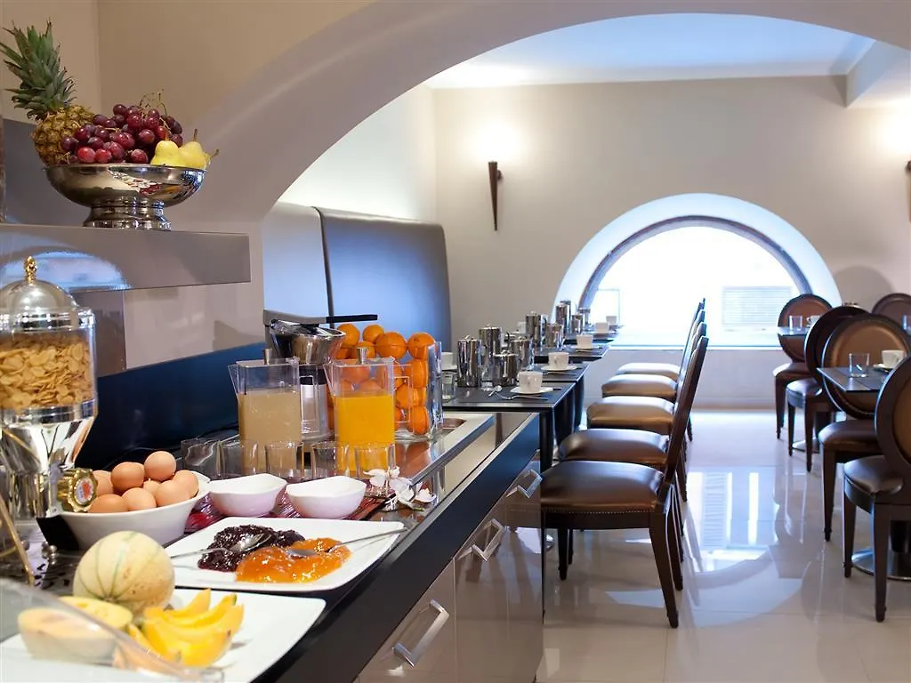 **** Hotel C-Hotels Fiume Rome Italy